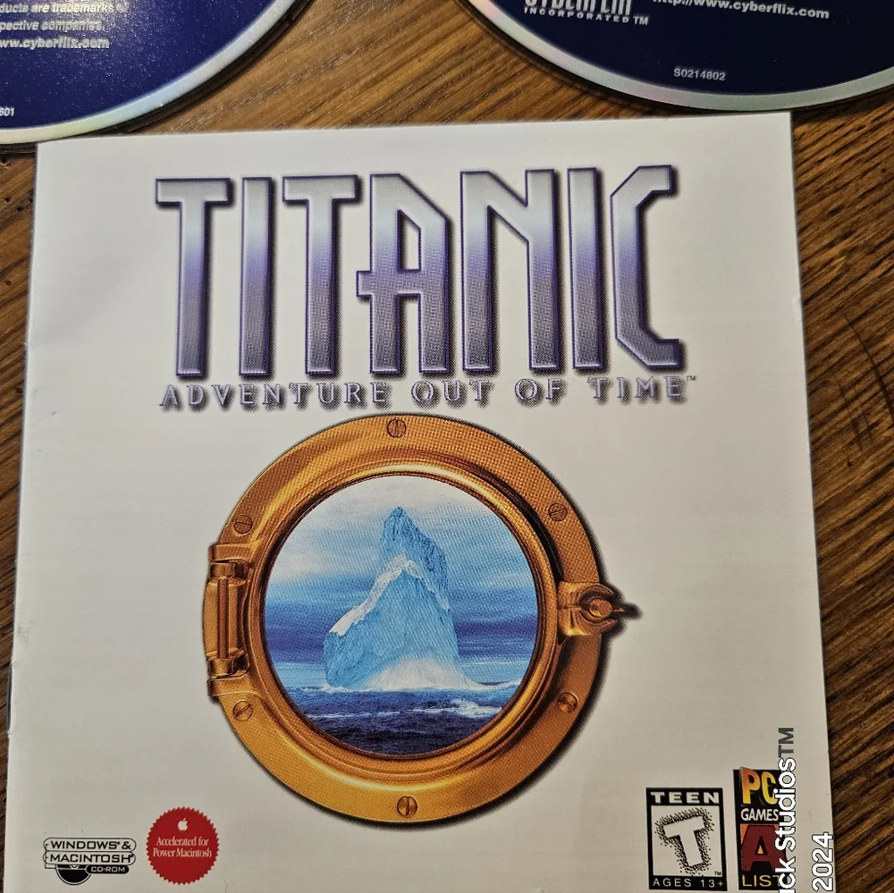 Titanic PC CD-ROM Game Windows Mac Hybrid Discs 1996 Cyberflix